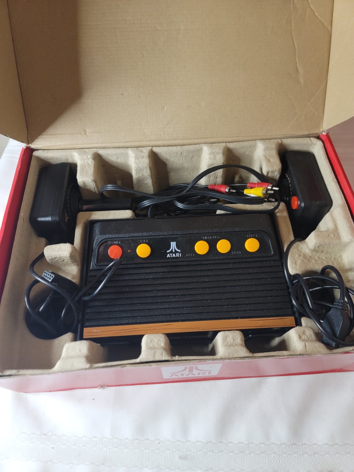 Atari Flashback 8 Console Retro 105 Built in Games