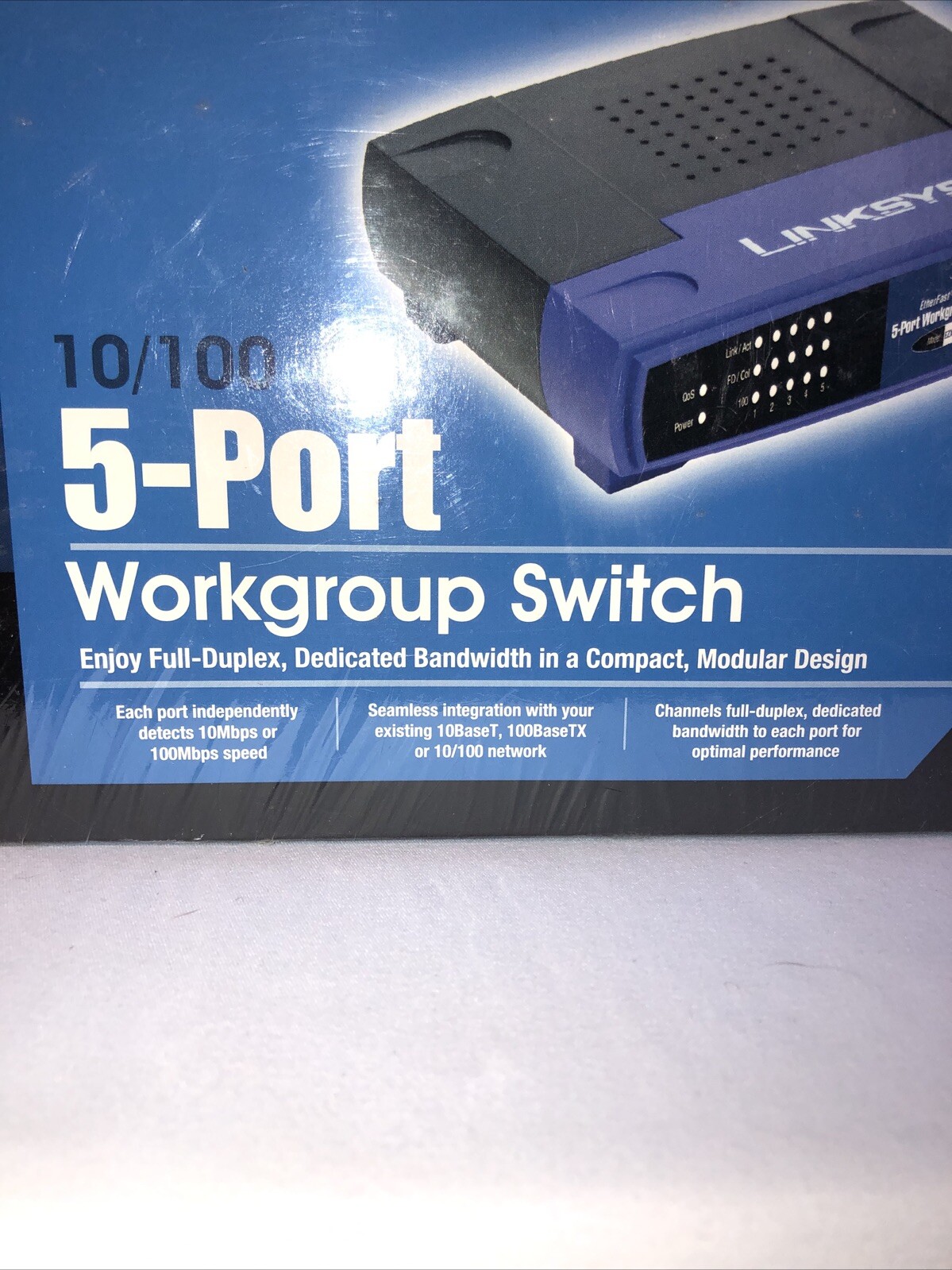 Linksys EtherFast 10/100 5-Port Workgroup Switch EZXS55W