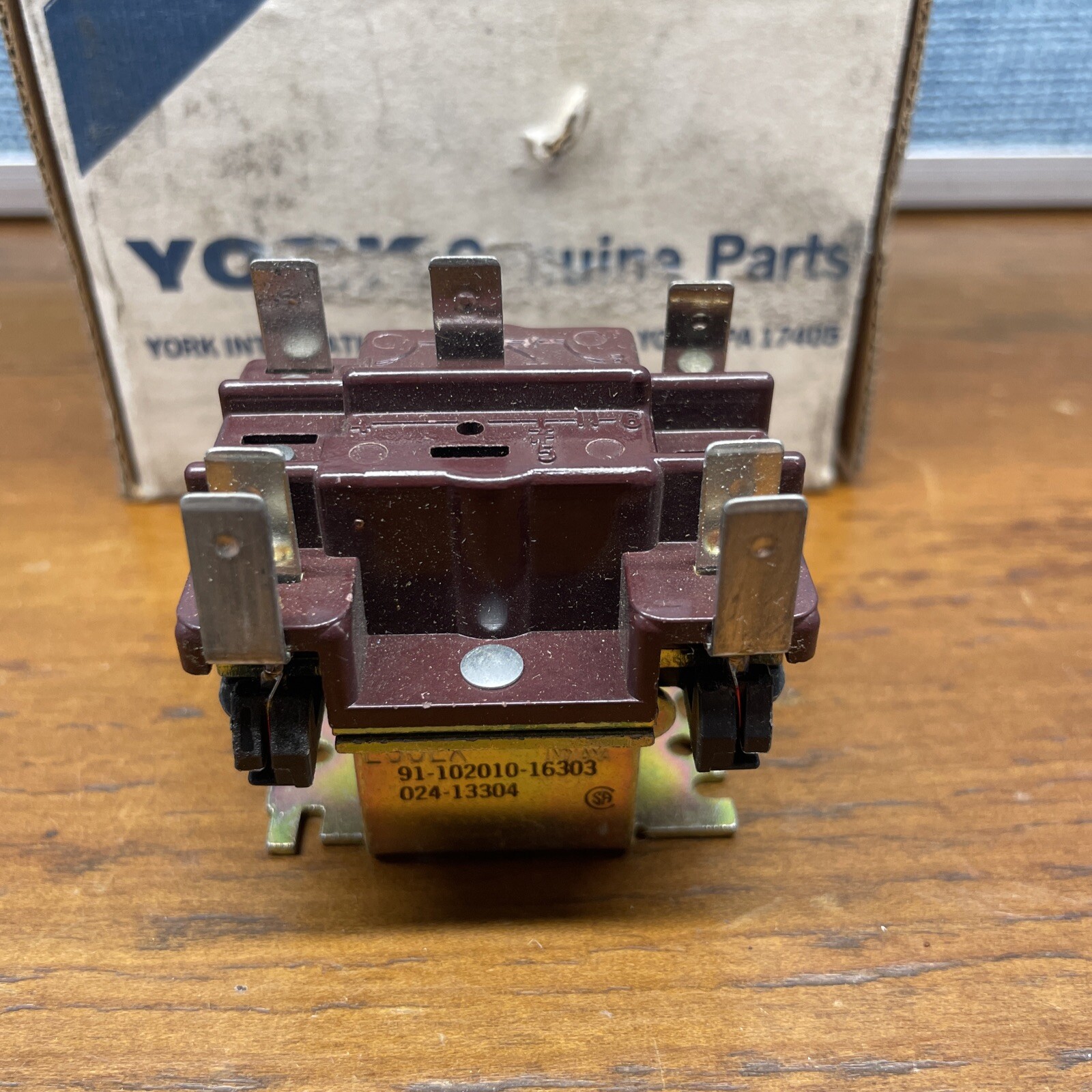 Source One Relay Control - 024-13304-900 - York - FREE SHIPPING