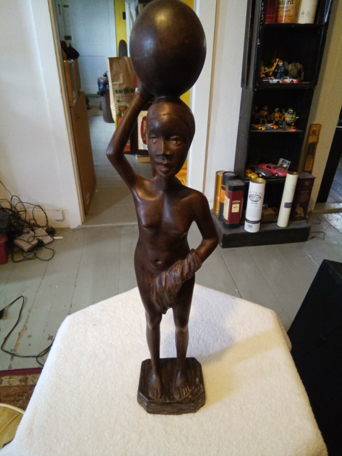 Handcrafted Native Woman From Hati Pre-owned 19" Tall