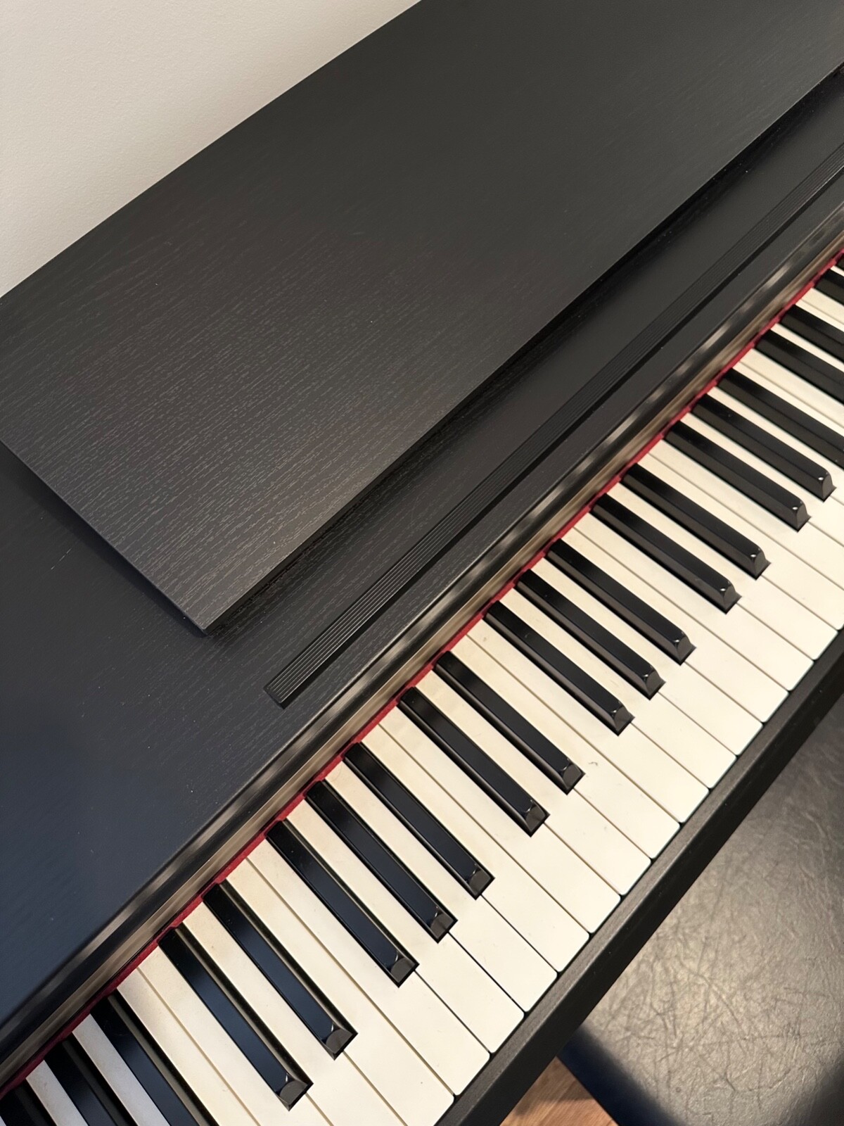 Yamaha Arius YDP 162, Walnut, excellent condition