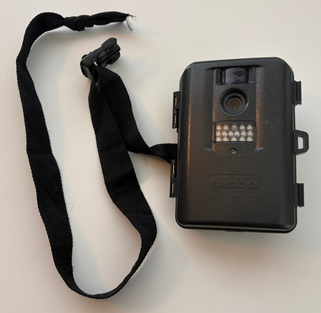 Tasco: 119255CW Black Portable 3.0MP Hunting Game Trail Cam Camera