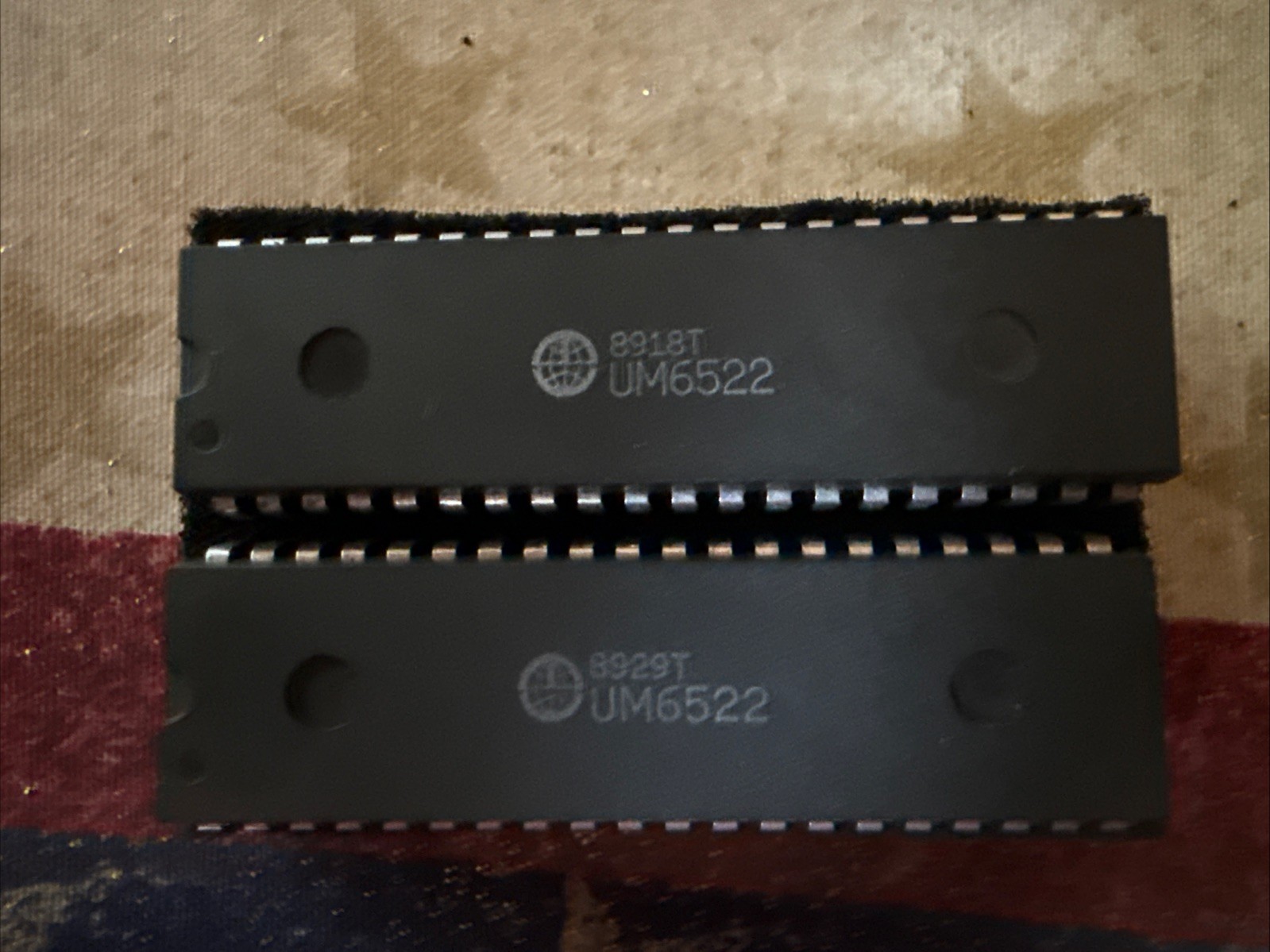 **  Quantity 2  **  UM6522 1 new, 1 used