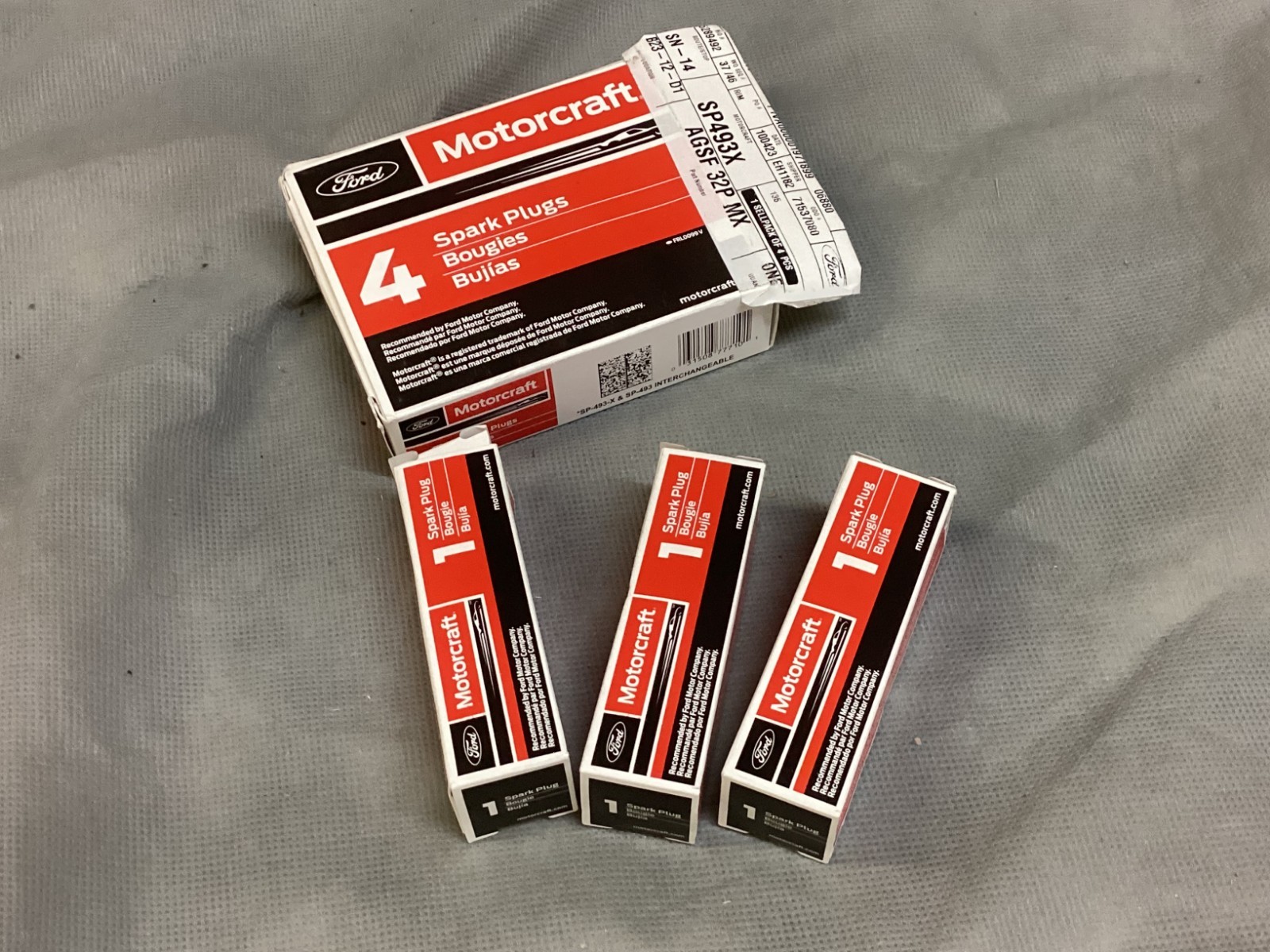 (7) NEW SP-493-X Platinum SPARK PLUGS AGSF32PM For Motorcraft Ford 4.6L 5.4L V8