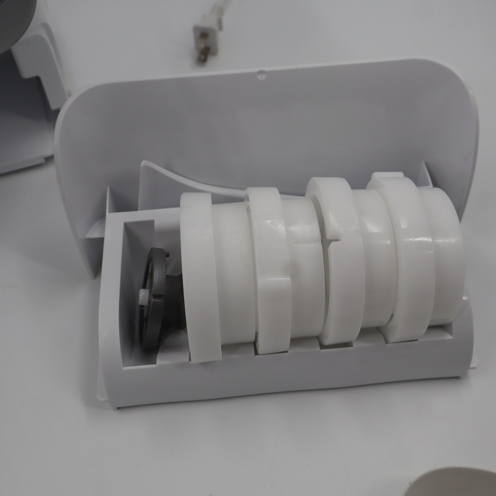 Philips Pasta Maker HR2375/06 White Silver Automatic Noodle Machine 4 Discs