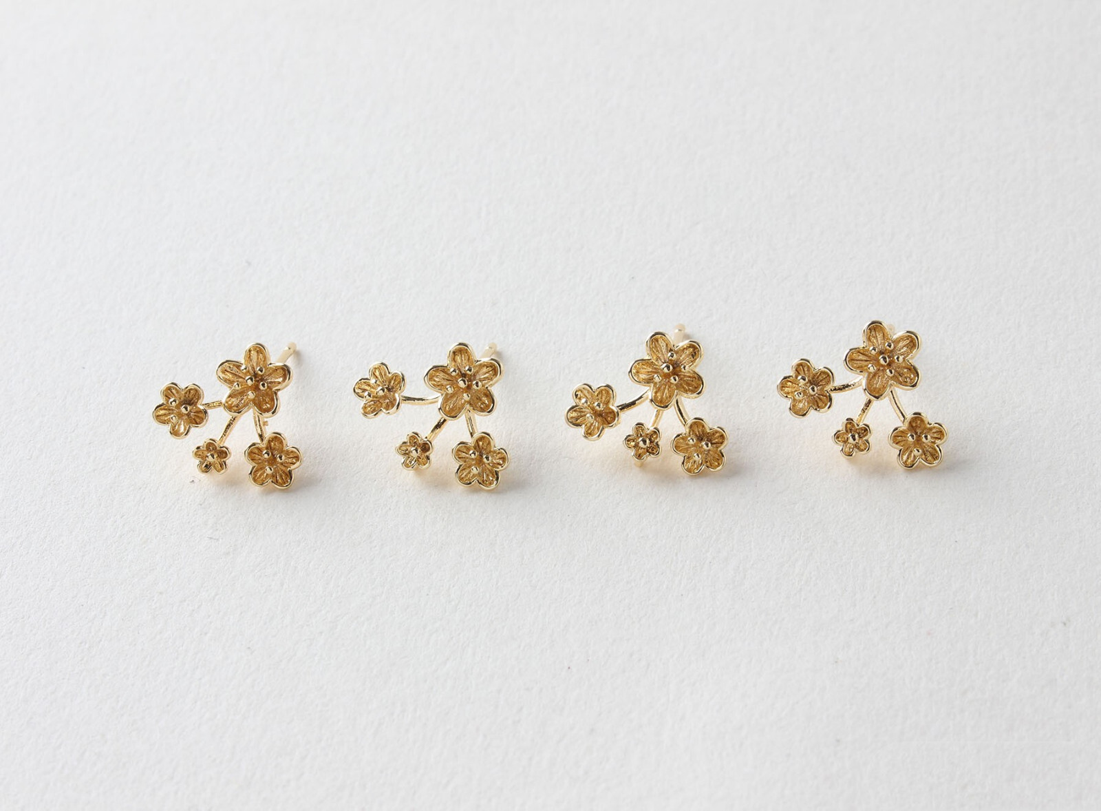6pcs Gold Multiple Flower Stud Earring,Stacked Flower Earring Post,Floral Stud