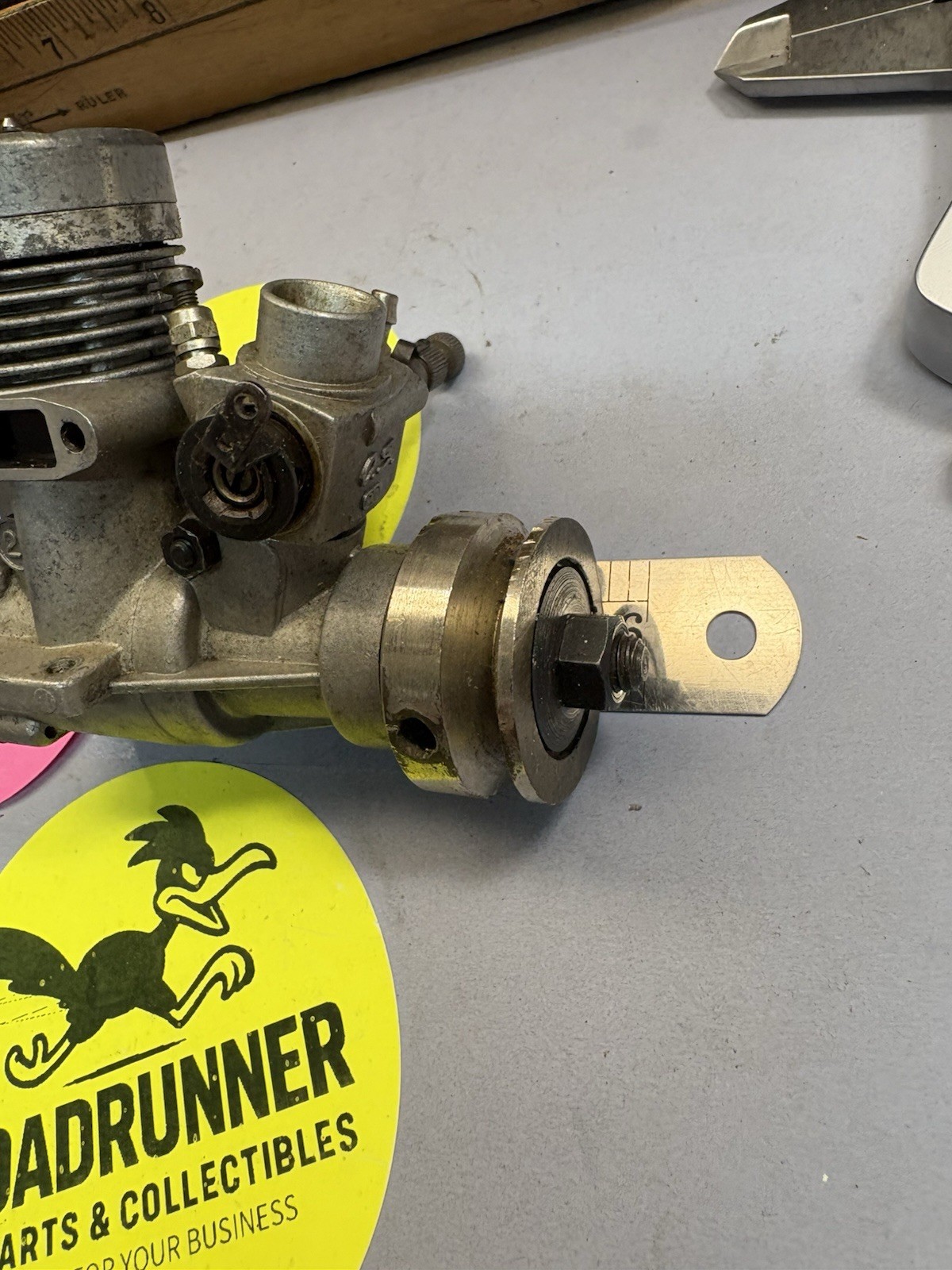 O.S. MAX 21 RC BOAT ENGINE / USED HAS GOOD COMPRESION