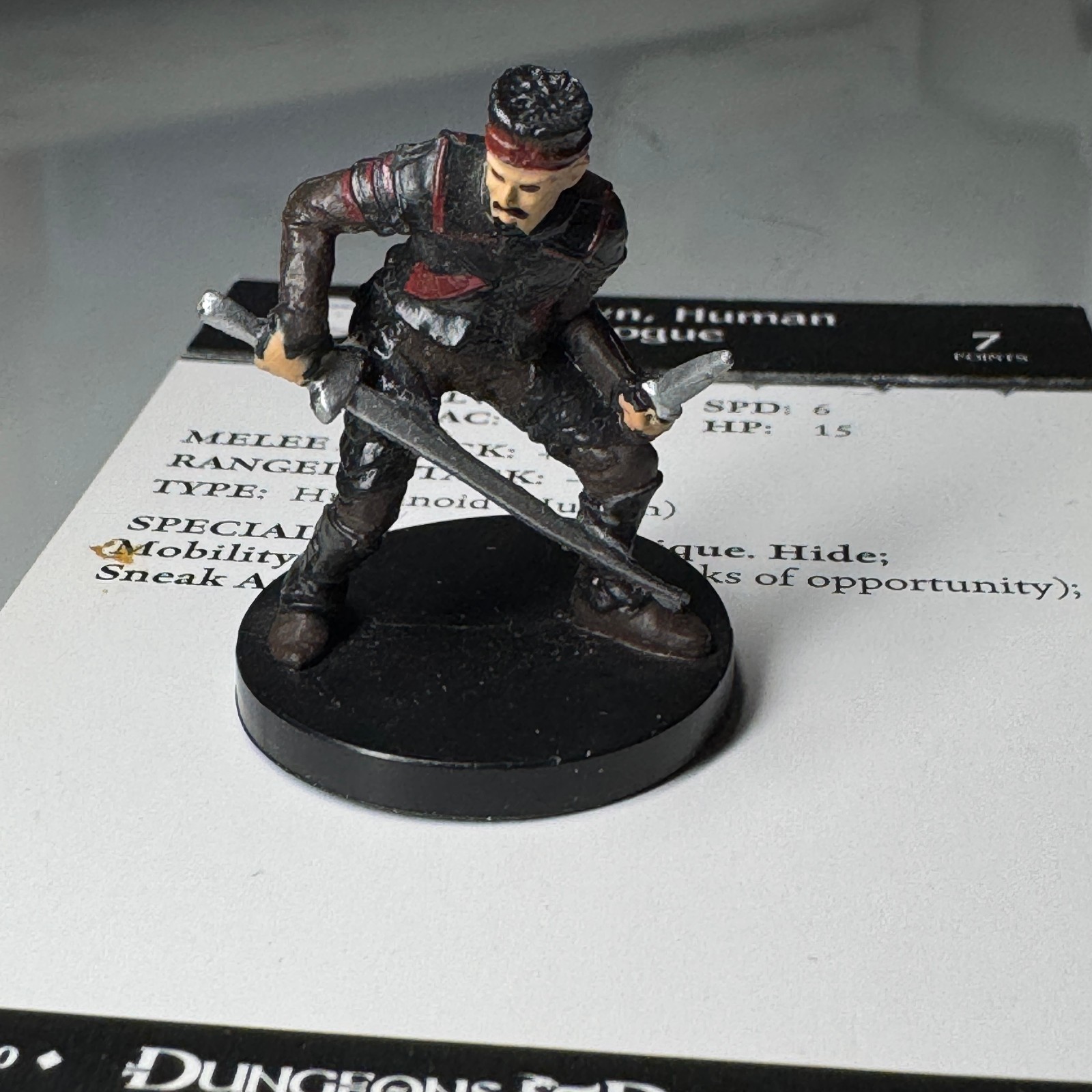 Dungeons & Dragons D&D Miniatures Dragoneye KERWYN HUMAN ROGUE #22