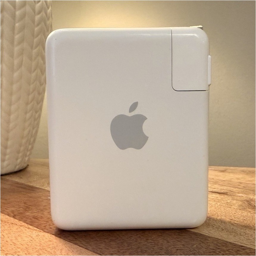 Apple AirPort Express A1084 Wireless Router 802.11g Power Adapter Tested