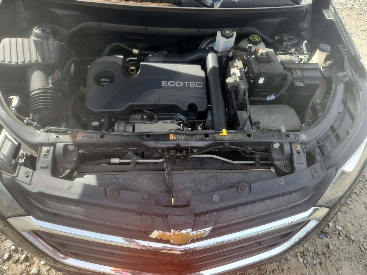 EQUINOX 2018 Glove Box 5024611