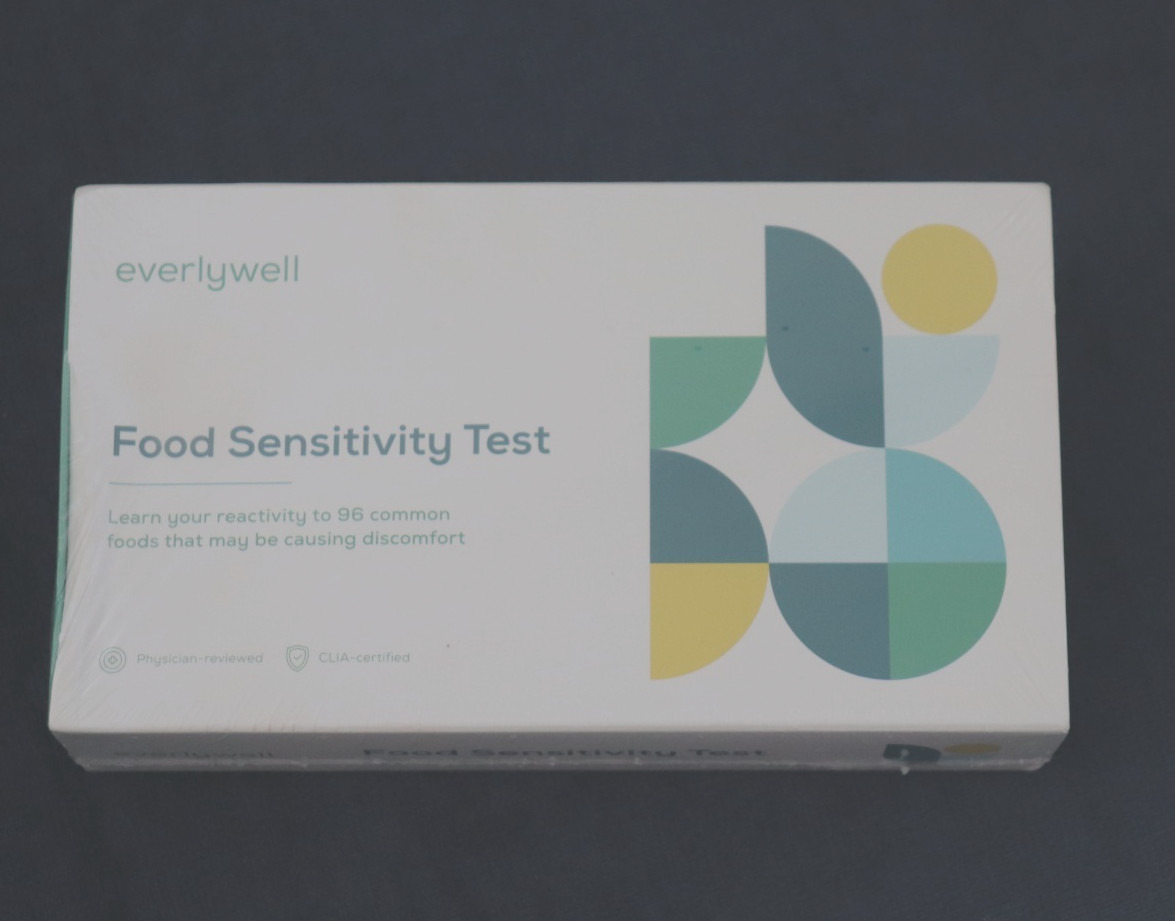 Everlywell Food Sensitivity Test - Learn How Your Body Responds to 96 Different