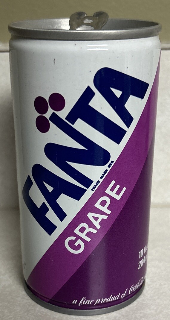 Vintage Fanta Grape/Raisin 10 Oz. 284ml. Steel Soda Can Canada