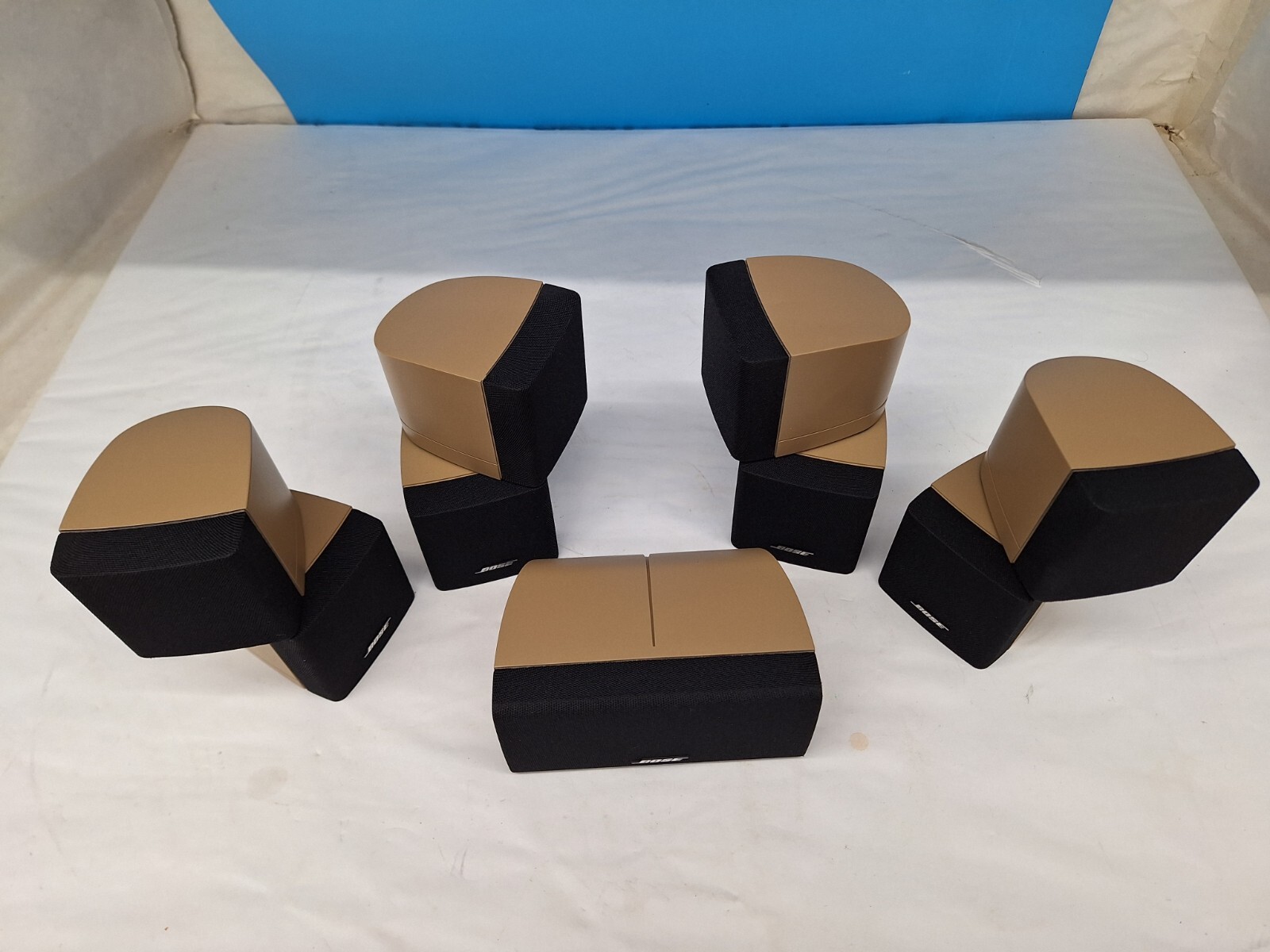5x Set Bose double cube speaker w Horizontal Center Tan/Brown