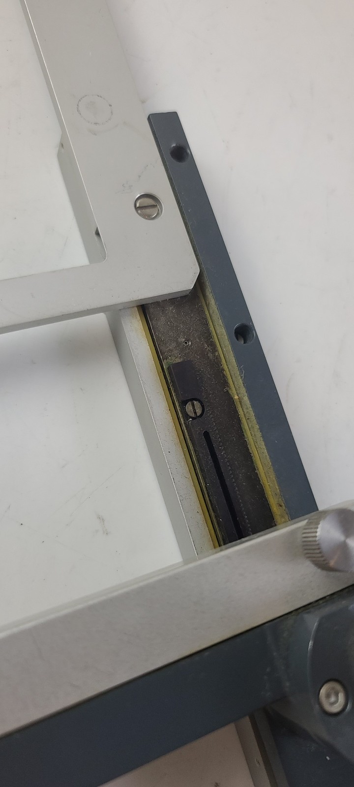 American Optical Mechanical Stage Clip