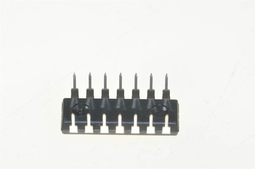 New (135pcs) CD74AC32E TEXAS INSTRUMENTS IC Logic