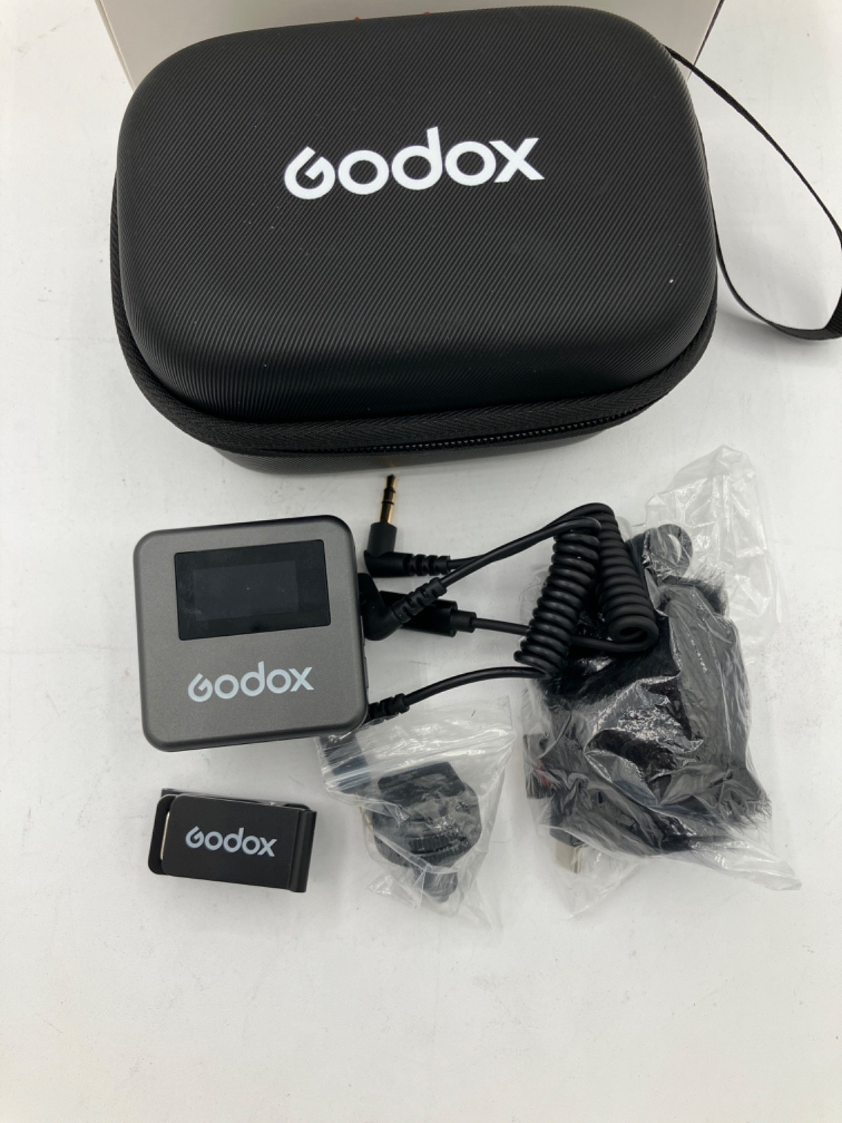 Godox Magic XT1 2.4GHz Dual-Channel Wireless Clip-On Microphone System w/ Case