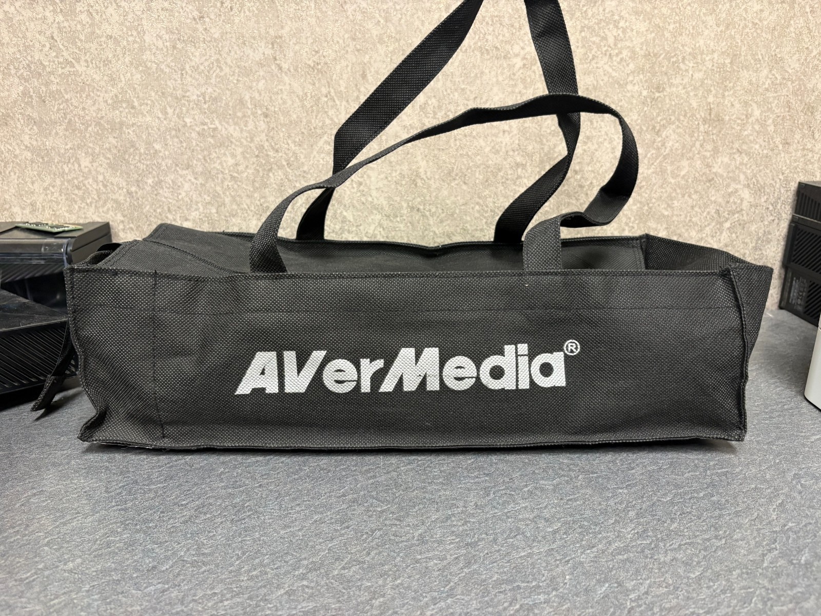 AVerMedia AVerVision 300AF+ Digital Document Camera Projector