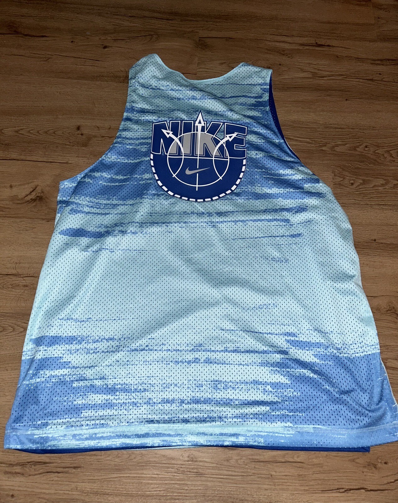NIKE MENS REVERSIBLE BASKETBALL JERSEY SIZE LARGE NWOT $70