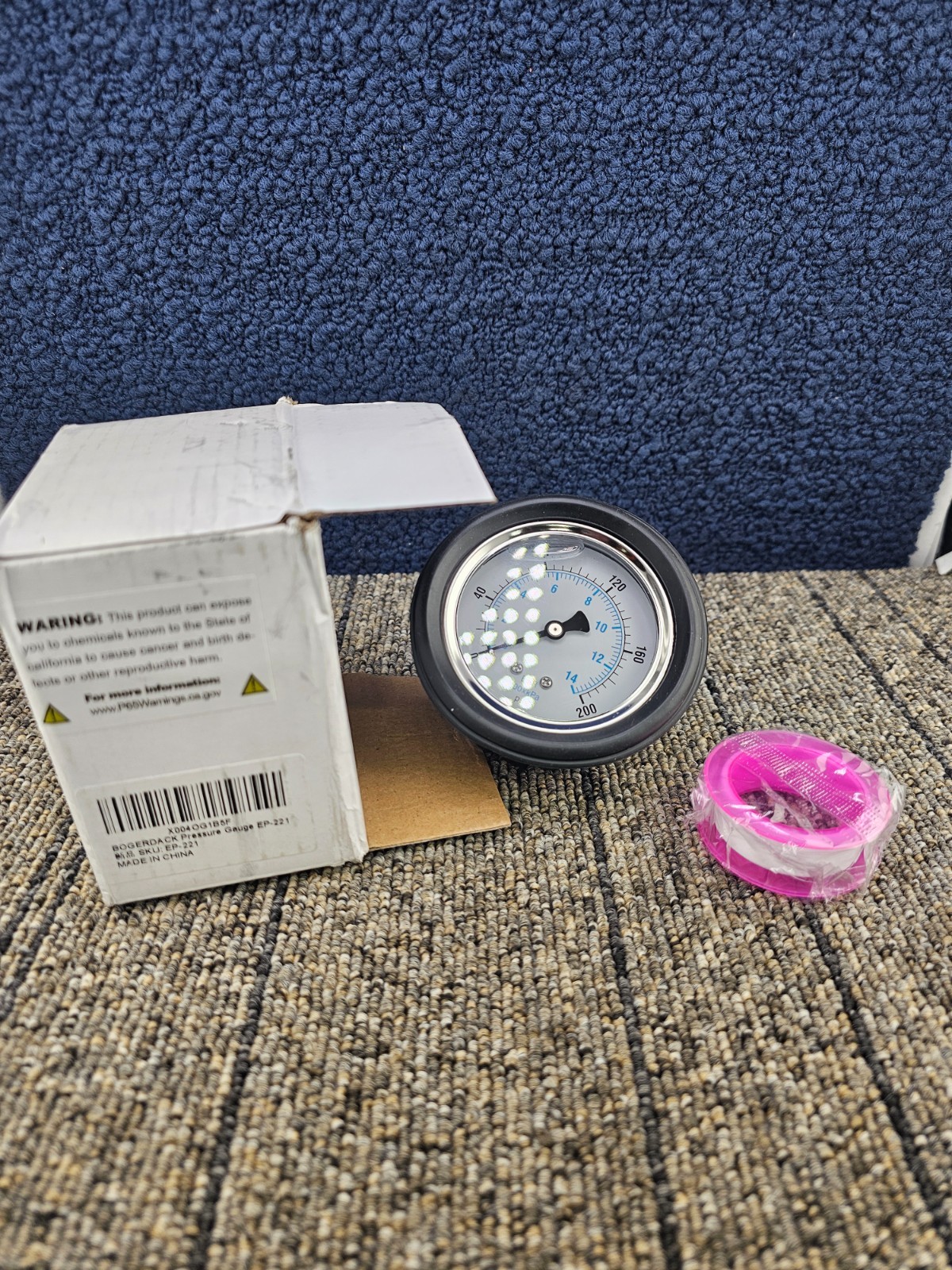 BOGERDACK EP-221 Liquid-Filled Pressure Gauge 0-200 PSI w/ Thread Seal Tape