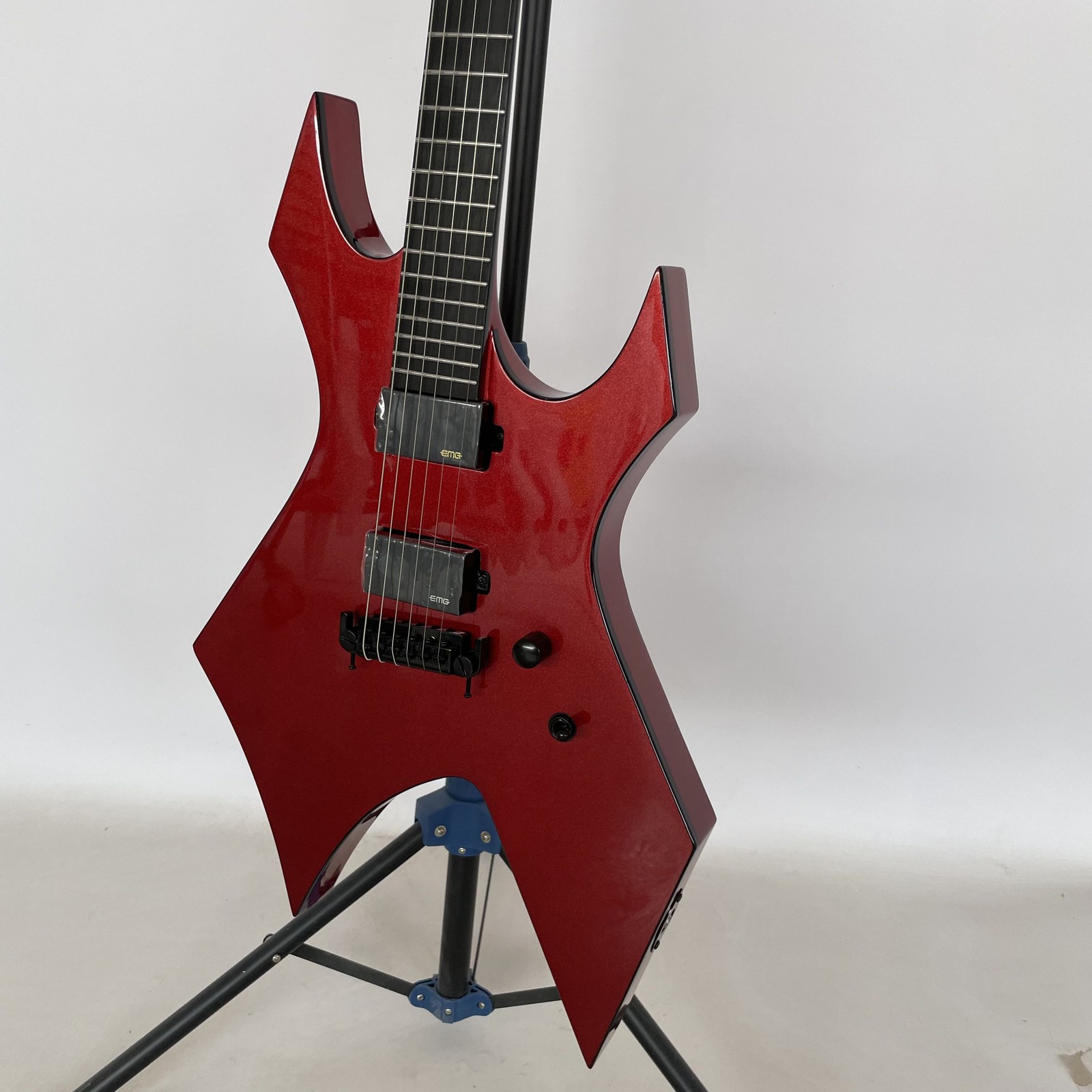 Ledux Solid Body Electric Guitar Rounded Fret Fixed Bridge Red top black binding