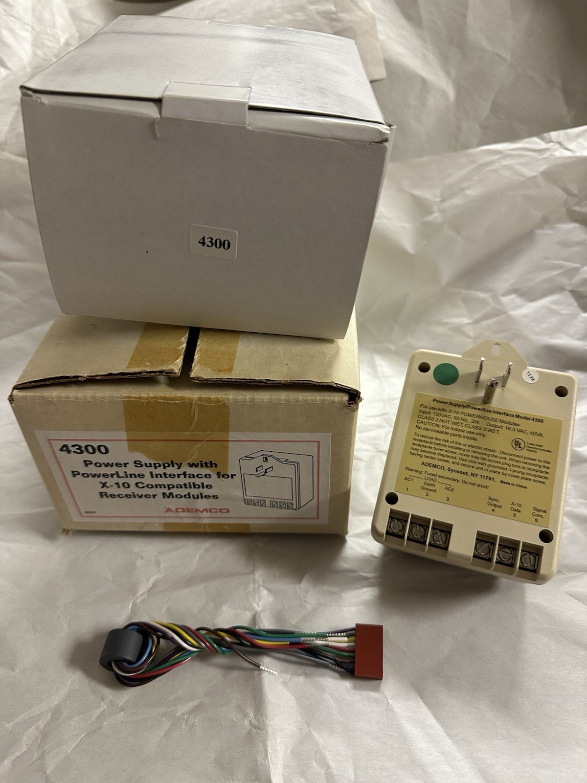 NEW ADEMCO 4300 Power Supply with PowerLine Interface for X-10 Receiver