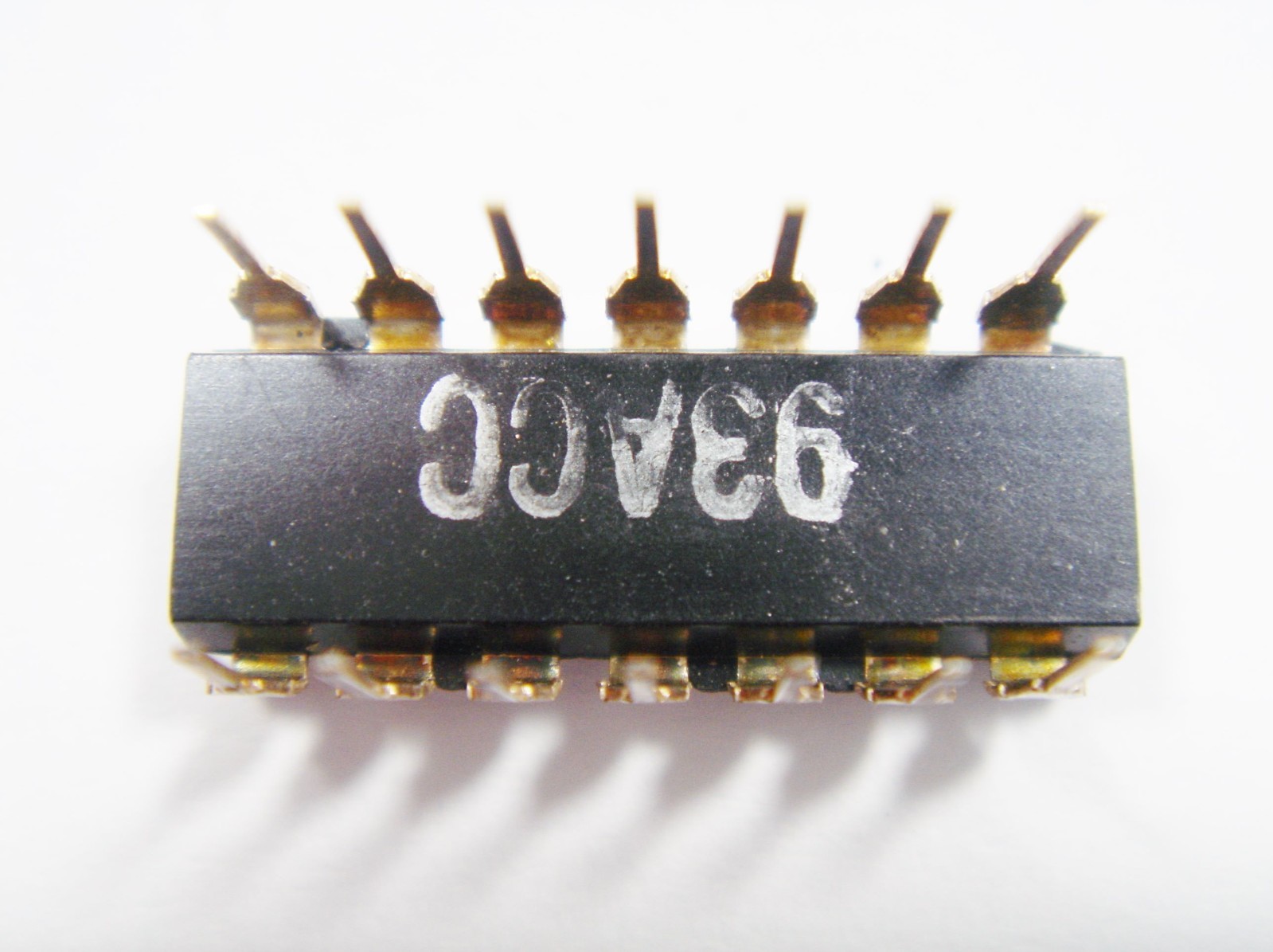 FLJ 181 SN7493 TTL Circuit IC #CF64