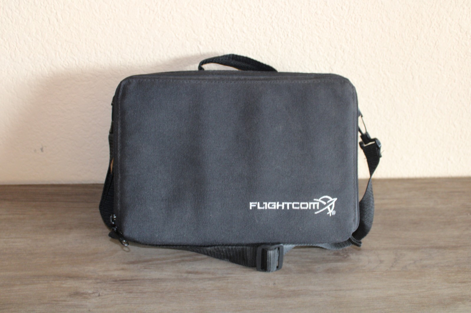 Flightcom Denali Aviation Headset and Microphone in Carry Case