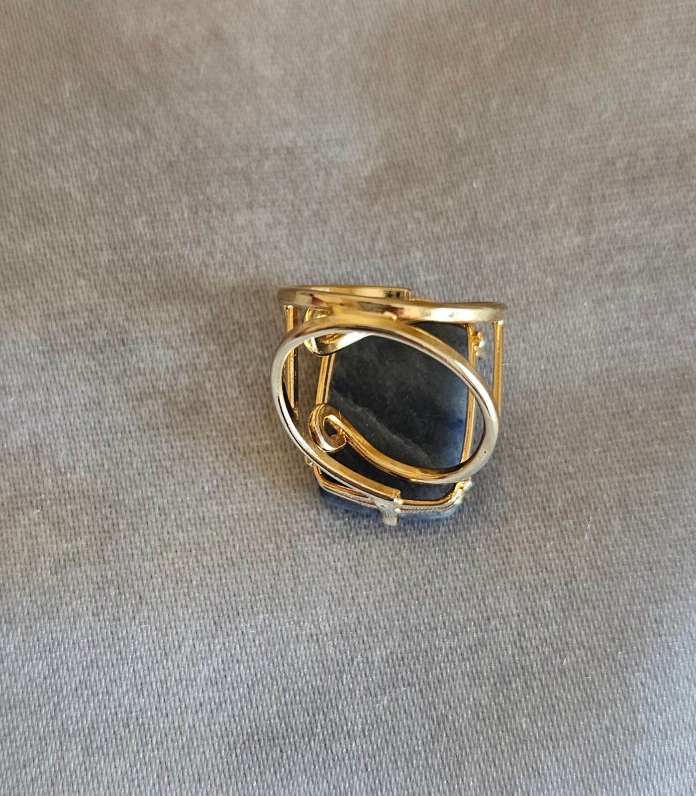 blue quartz crystal ring