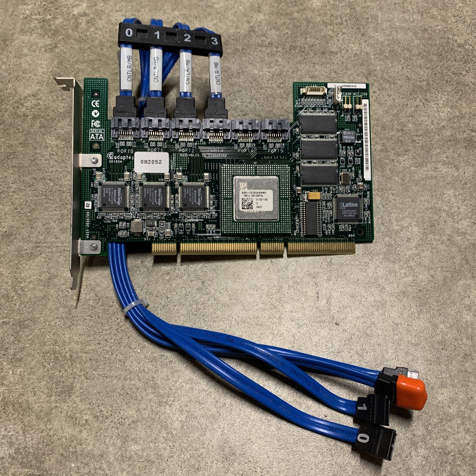 DELL D9872 PCI SATA RAID CONTROLLER  ADAPTEC AAR-2610SA/64MB/DELL3 W/CABLES