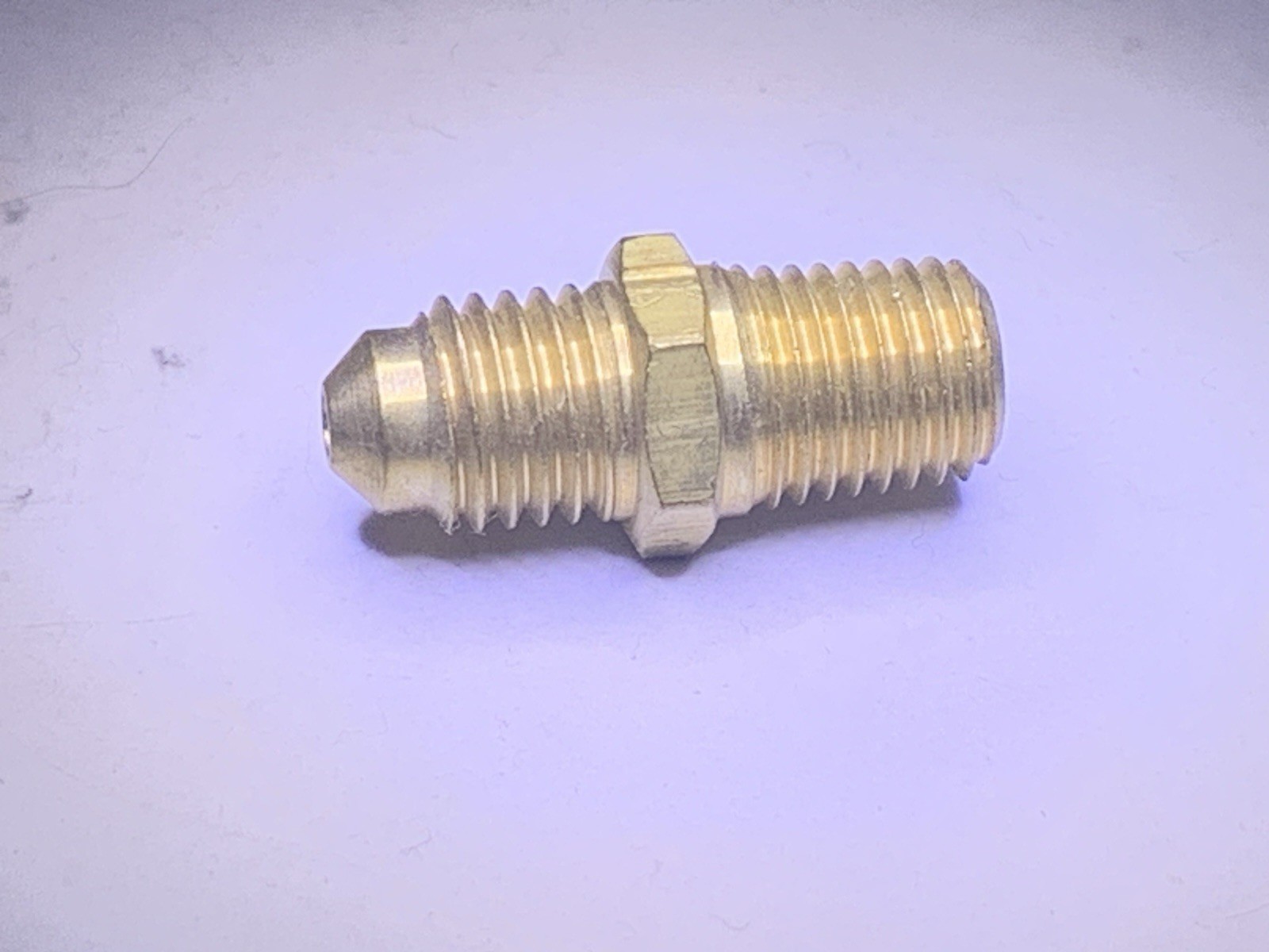 Brass 1/8" (-2) Male SAE 45 Degree Flare to 1/16" Male NPT Pipe Fitting