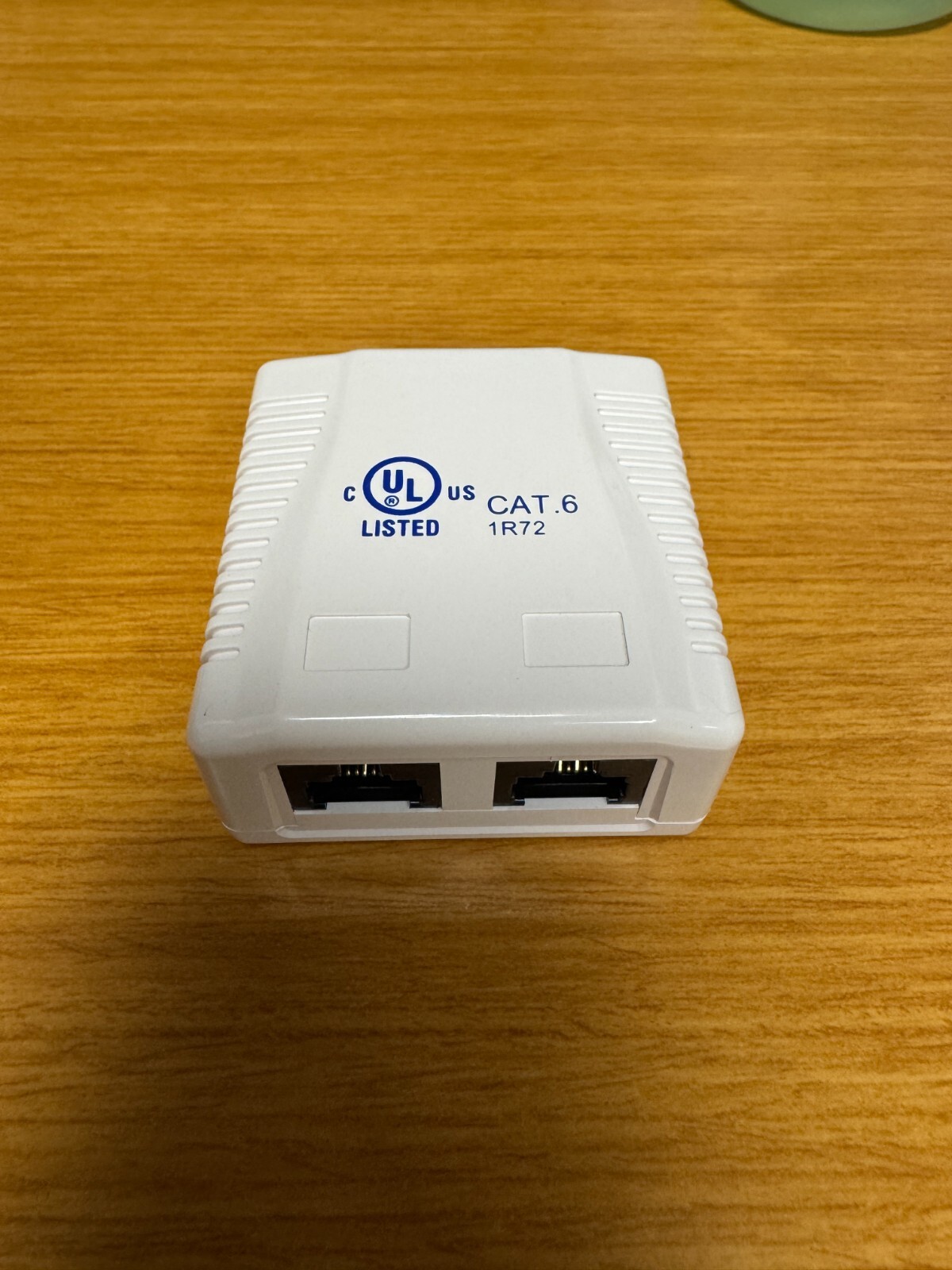 MONOPRICE 7093 Surface Mount Box,Cat6, 2Port , White MP-B06212