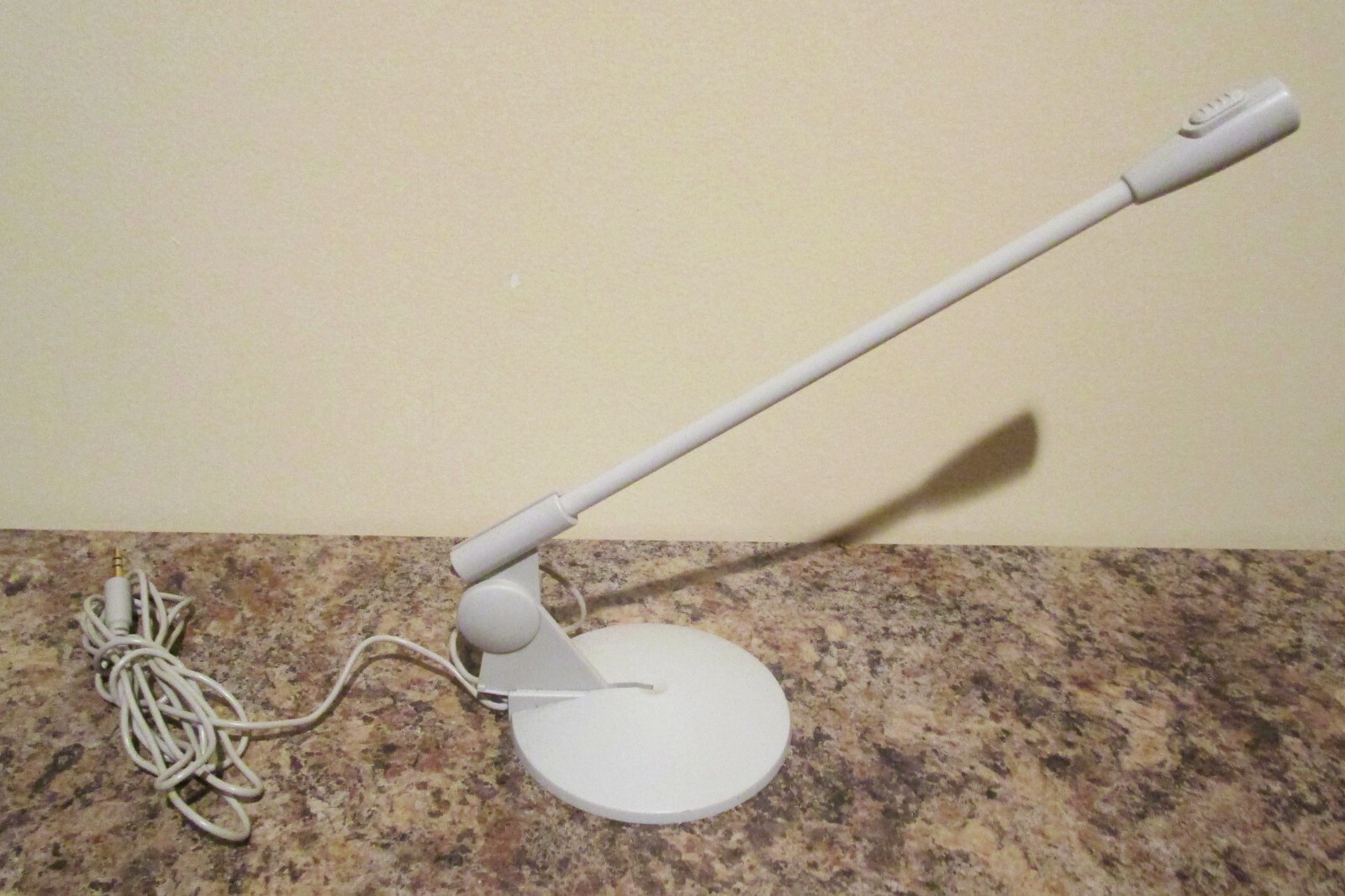 New Desk Computer Microphone Freestanding Adjustable Stick Microphone