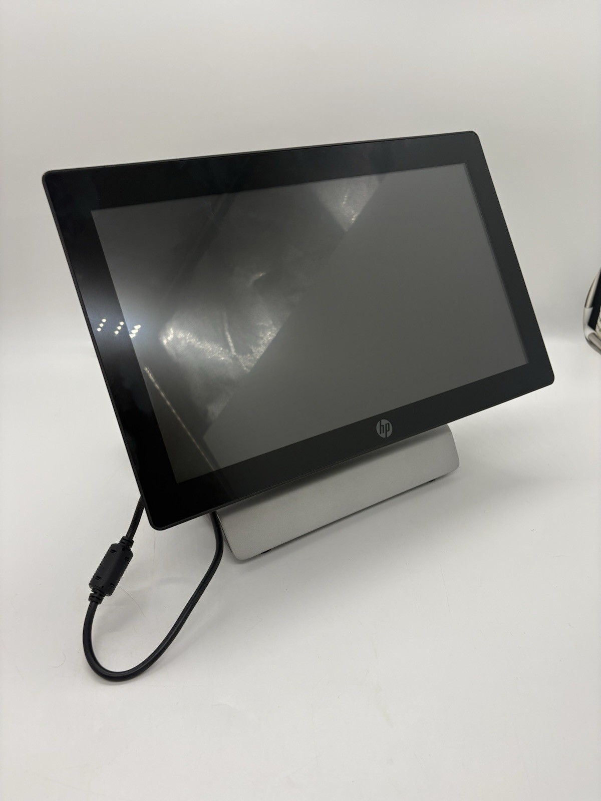 HP RP9 G1 9015 POS Touch Terminal 15.6" with Stand i3 6100 Windows 10