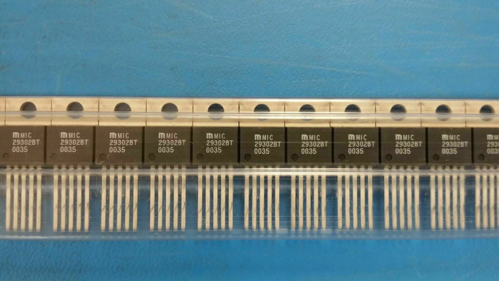 (2 PCS) MIC29302BT MICREL LDO Regulator Pos 1.25V to 26V 3A 5-Pin(5+Tab) TO-220