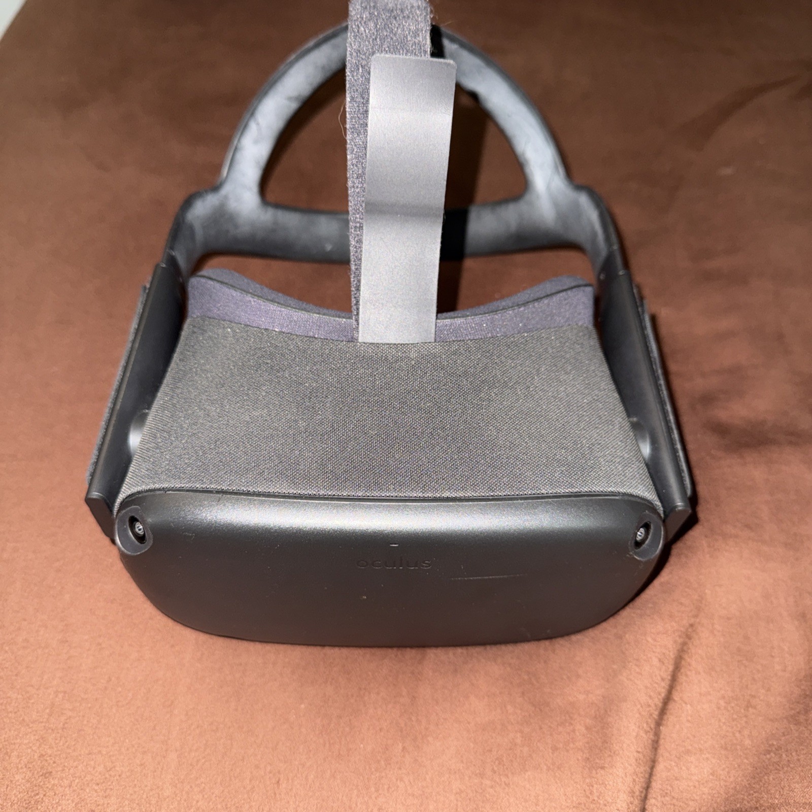 Meta Oculus Quest 1 working great no controllers
