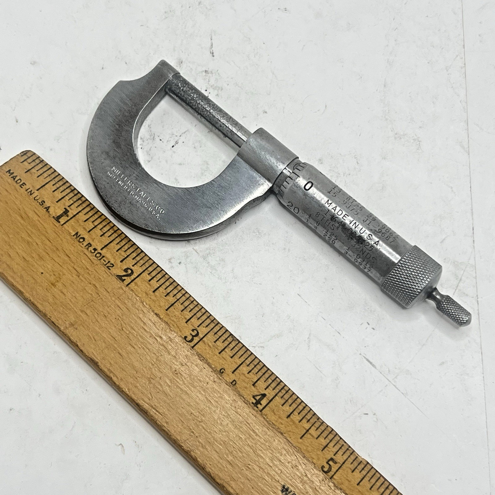 Vintage Millers Falls 0" - 1" Pocket Size Machinist Outside Micrometer (USA)