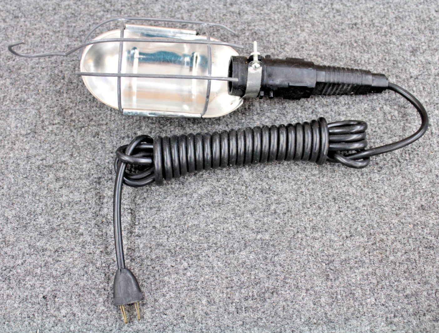 Portable Guarded Trouble Work Light w/ Hanging Hook- Not Tested (Preowned)