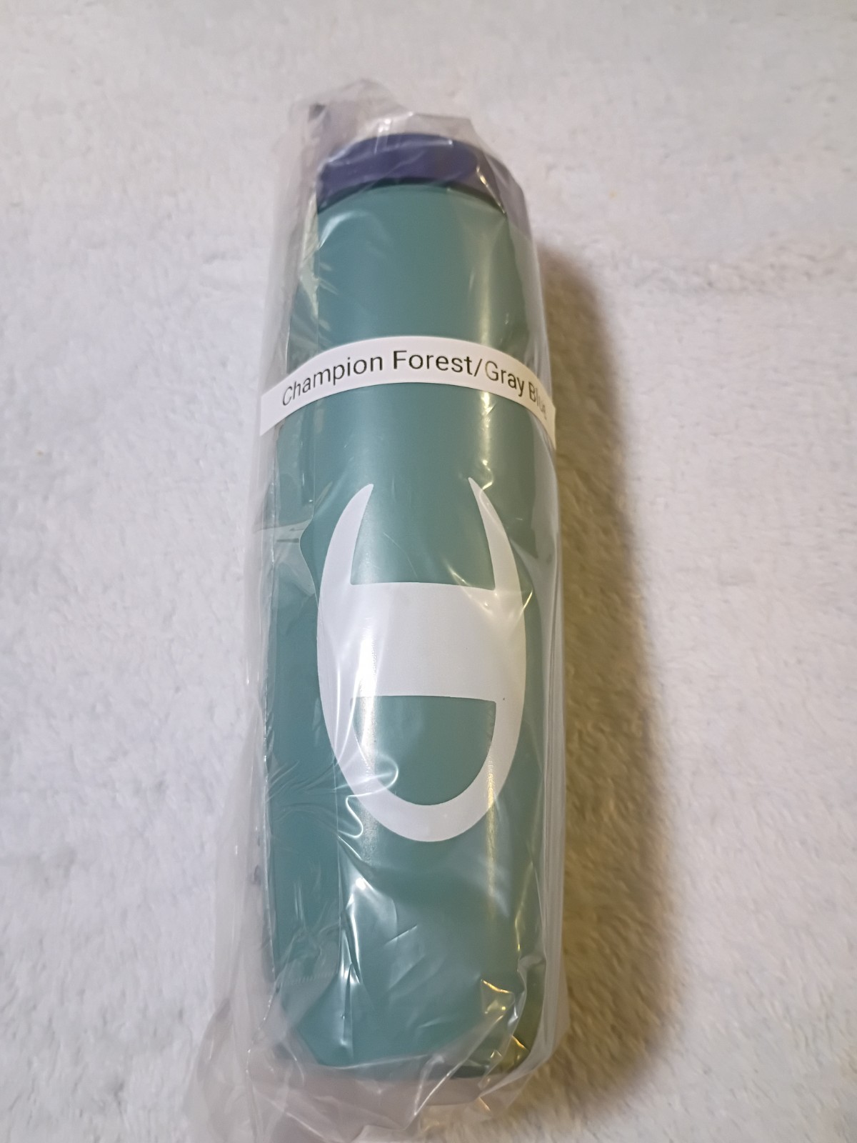 Champion Quench Squeeze Bottle 24oz - Dark Forest/Gray Blue, Leak Proof Valve