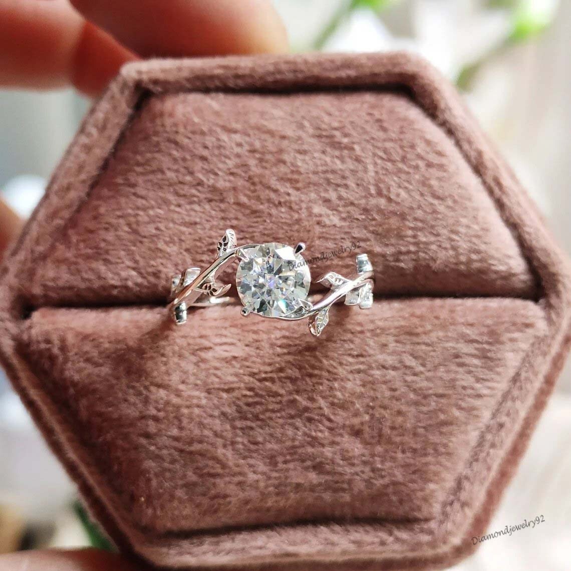 1.5 CTW Round Cut  Moissanite Leaf Band Engagement Ring In 14K White Gold Plated