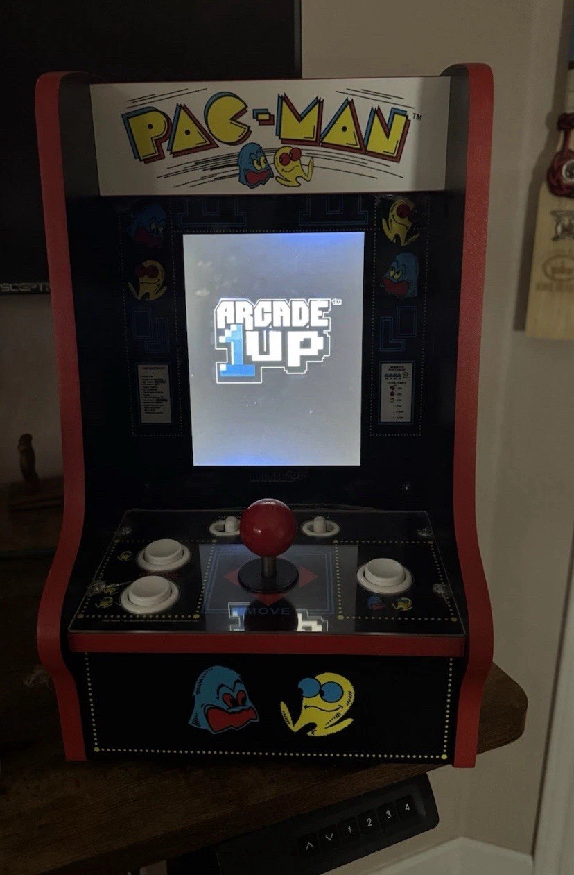Arcade1up Pac-Man Tabletop Mini Arcade Machine Reproduction