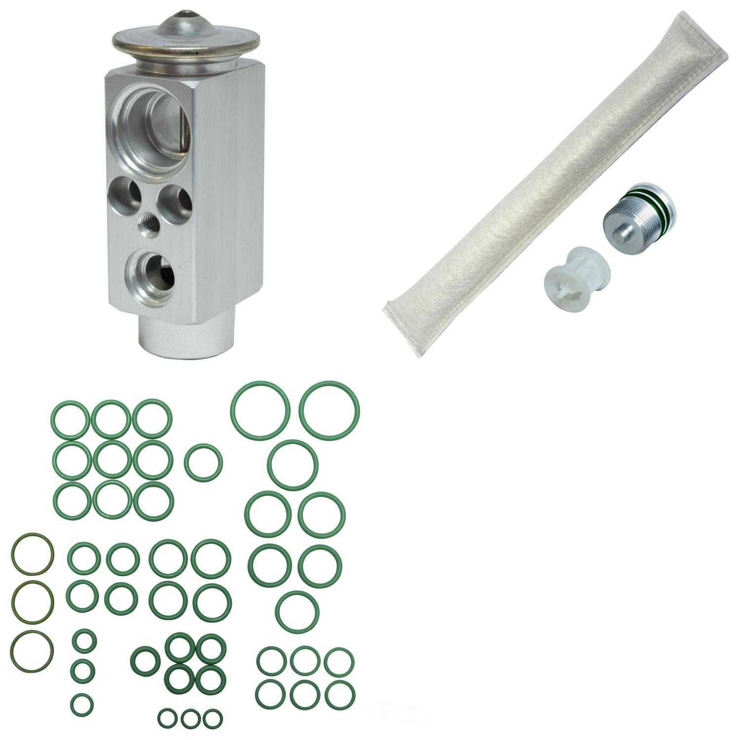 A/C System Repair Kit UAC AK 1367