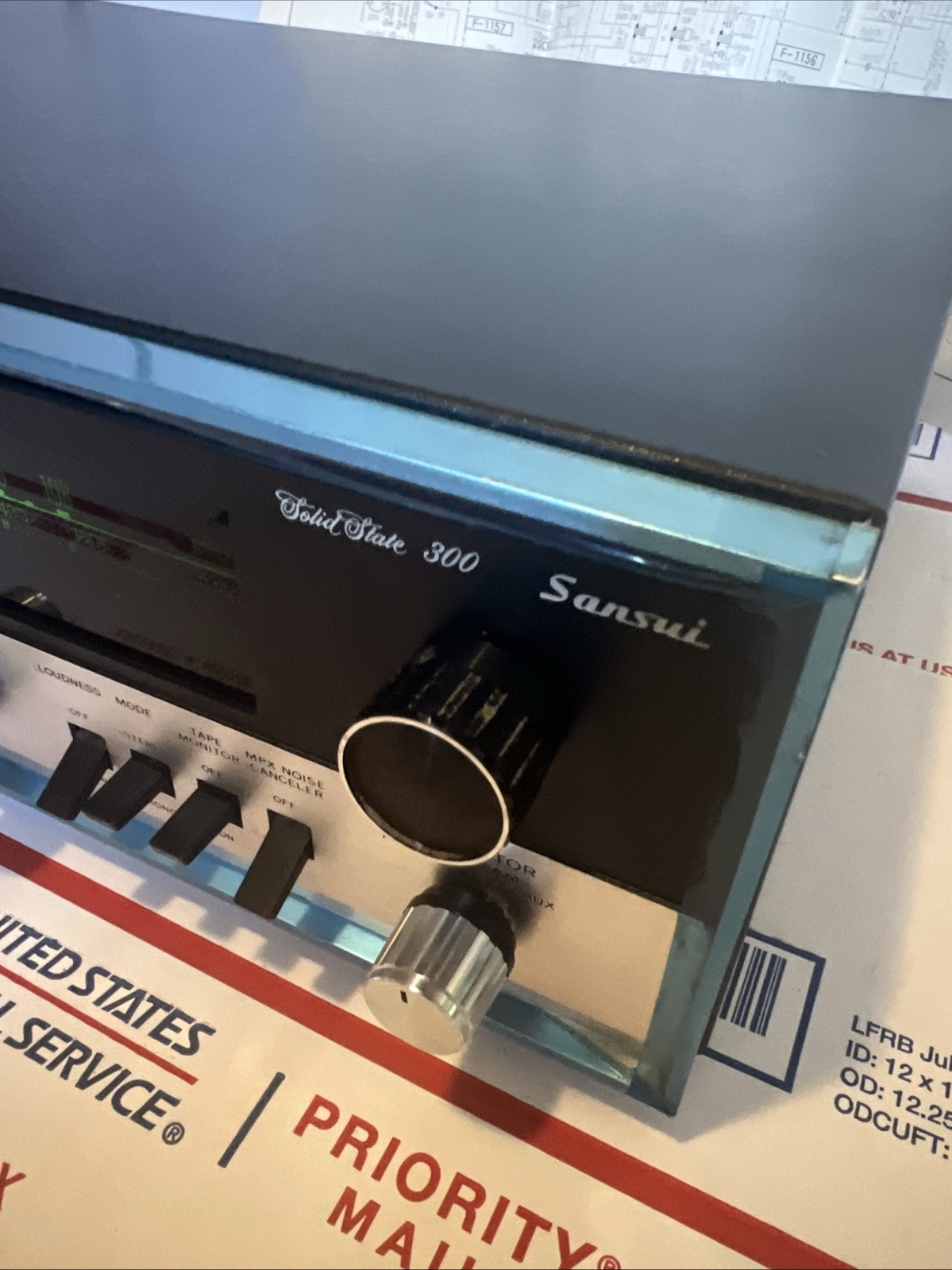 Sansui 300 Solid State AM/FM Tuner Amplifier W/Schematic - WORKS - WARRANTY