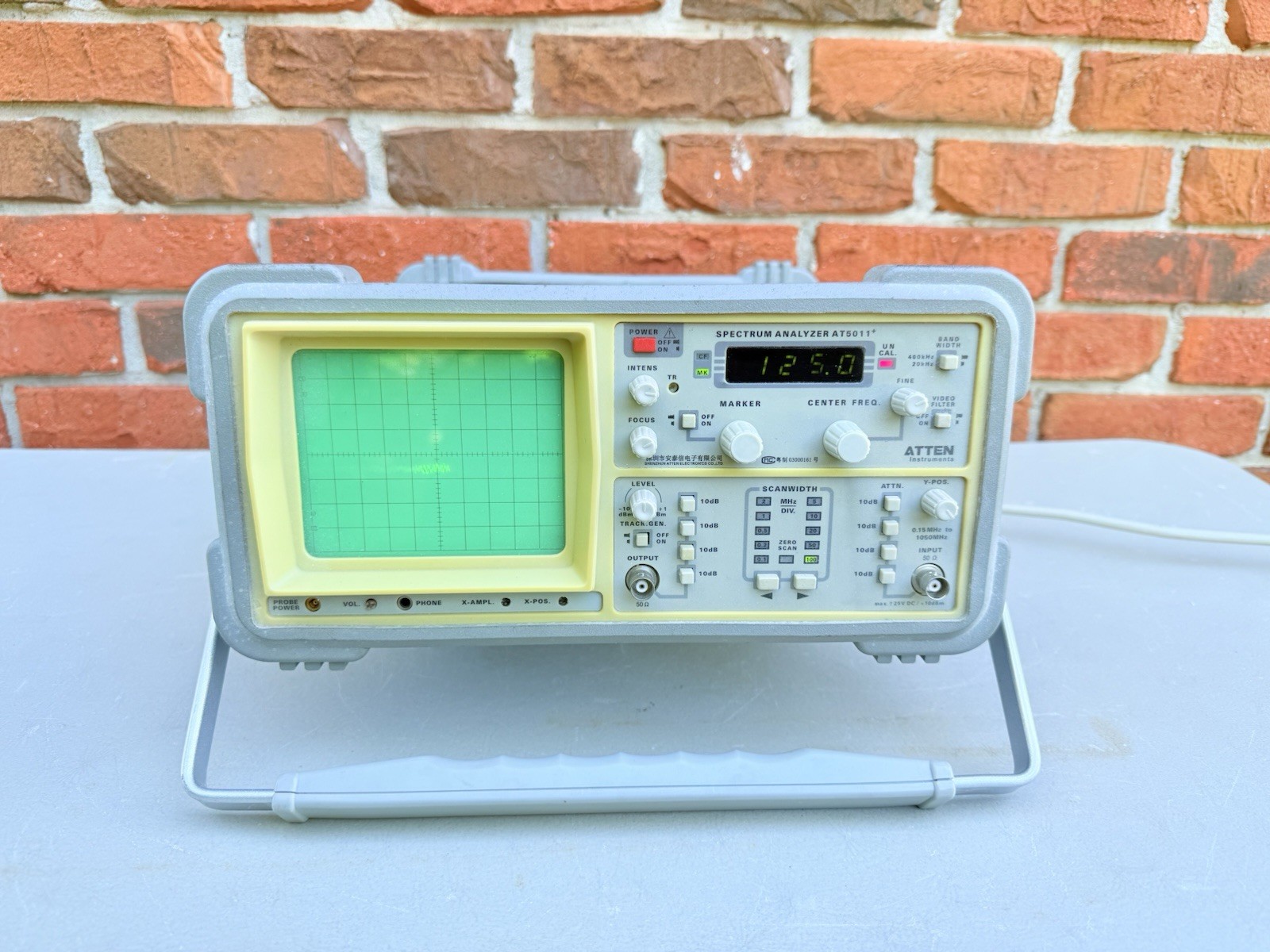 ATTEN AT5005 Spectrum Analyzer