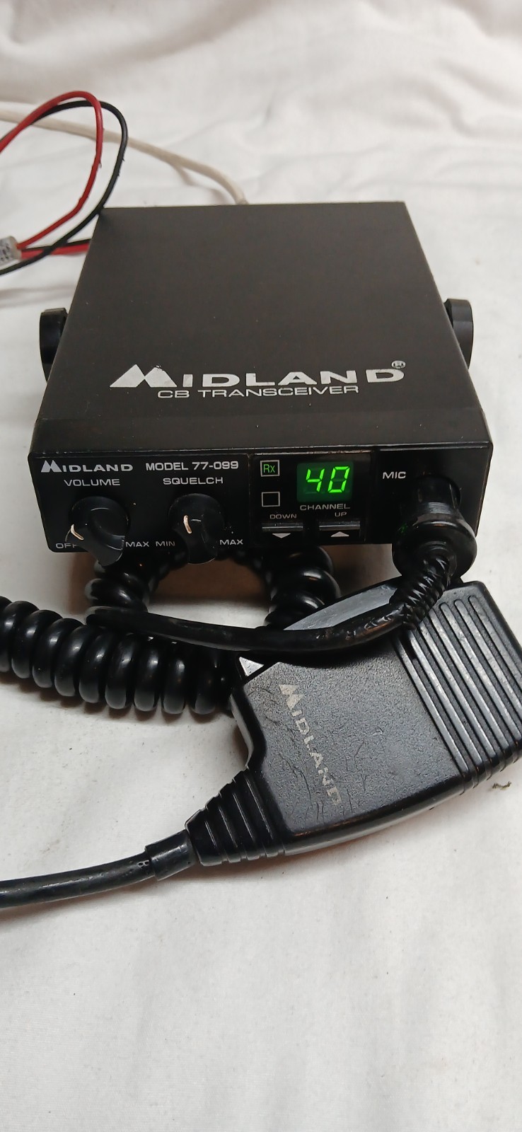 Midland Model 77-099 Citizens Band Transceiver 12 Volt 40 Channel Good Condition