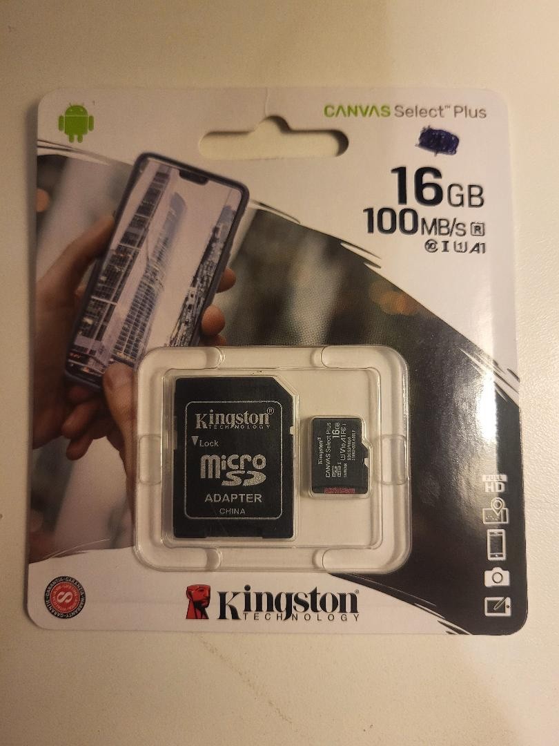 Kingston Technology 16GB micro SD card and adaptor