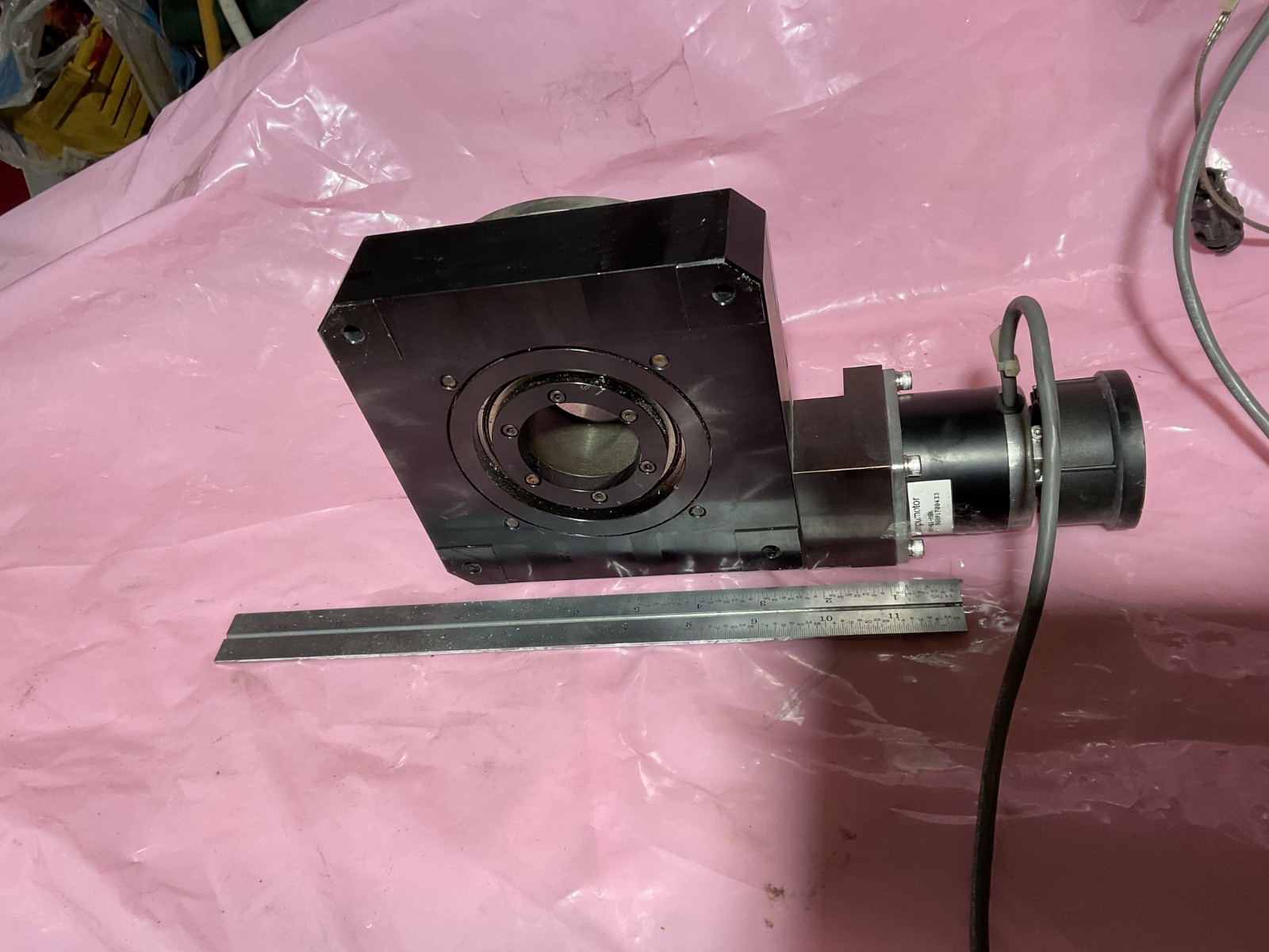 Parker 200RT 6" Precision Rotary Stage 20604RTMSH1