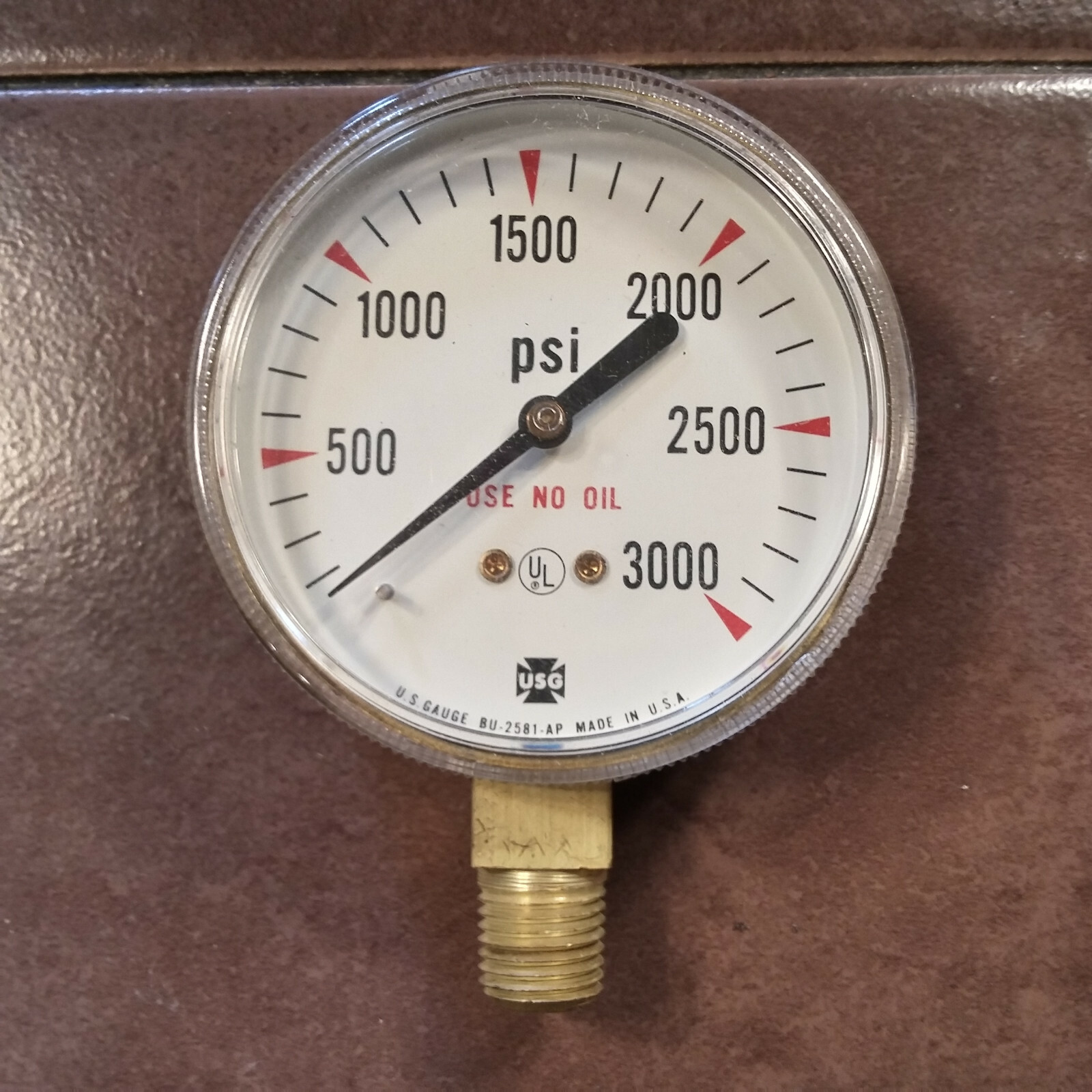 2 Ametek USG 6685-21-862-5662 0-3000 PSI Gauges