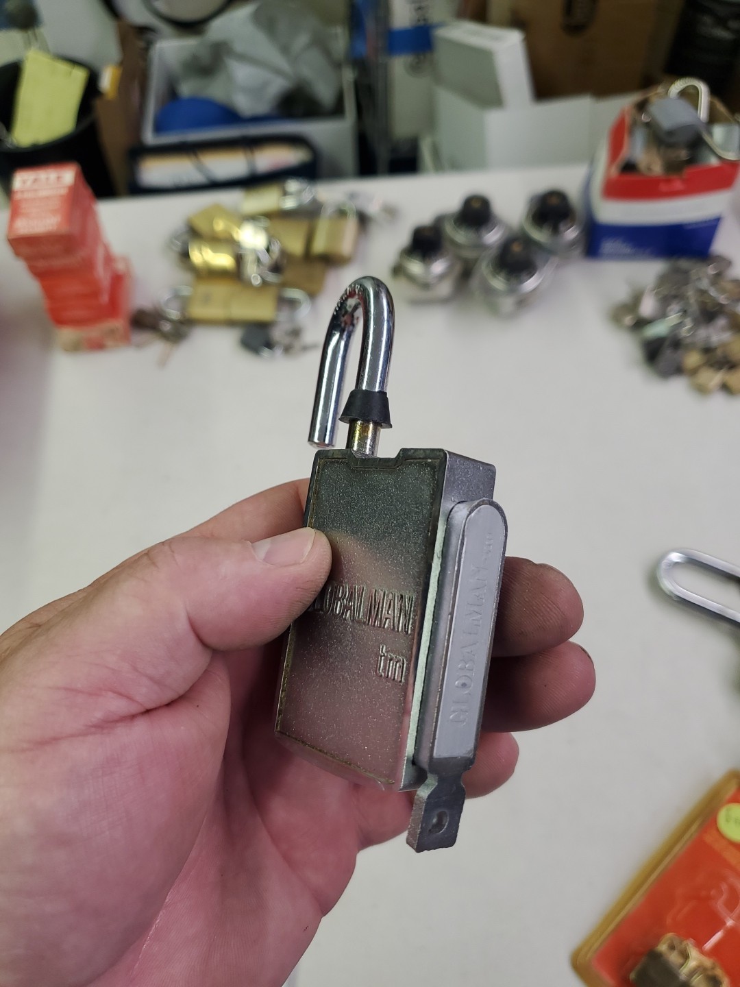 Global Man Magnetic Lock