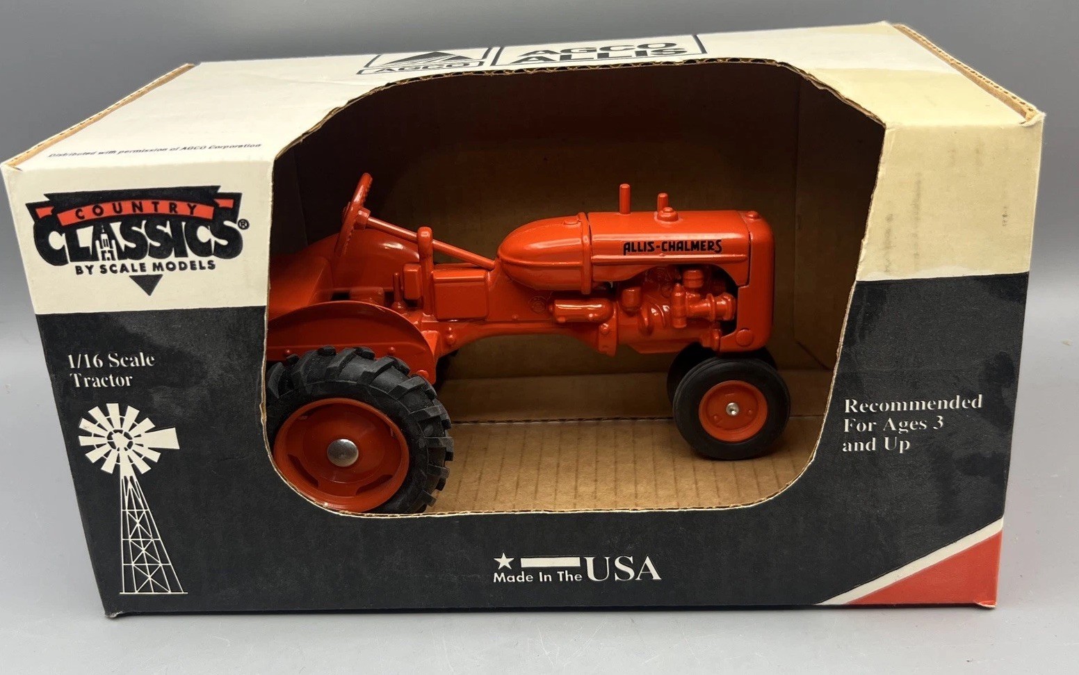 Allis-Chalmers FF-0239 Antique 1:6 Die Cast Tractor Orange