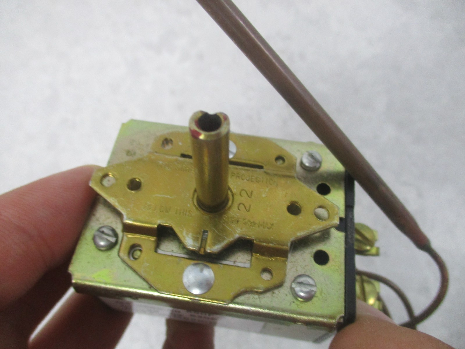 DANCO 610-22-09-04 REFRIGERATION THERMOSTAT CONTROL, XA0579